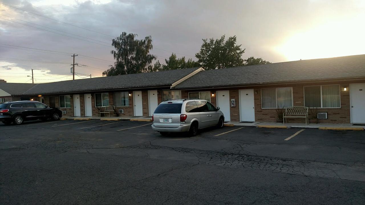 Out West Motel Milton-Freewater Exterior foto